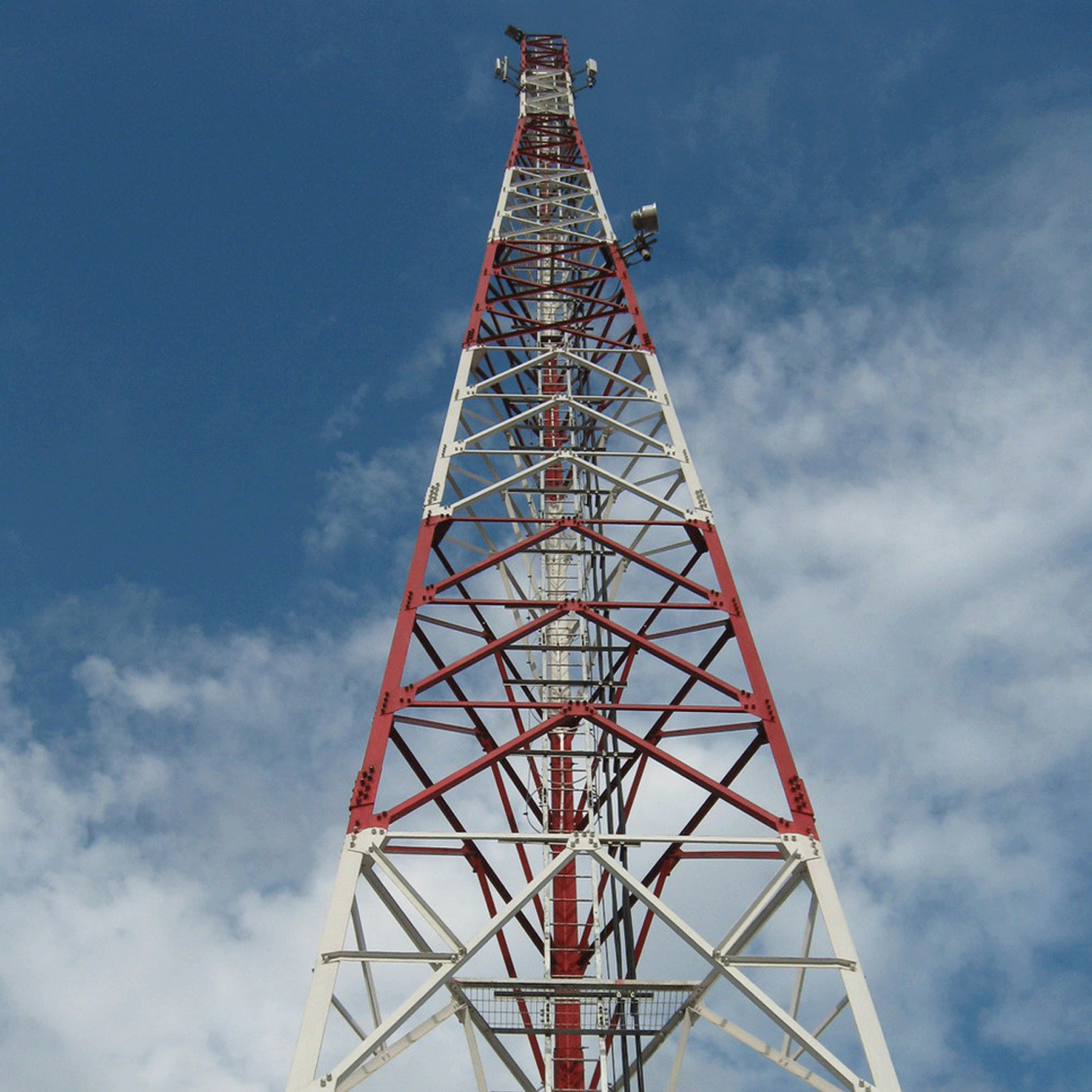 3 Legs-Angular Tower