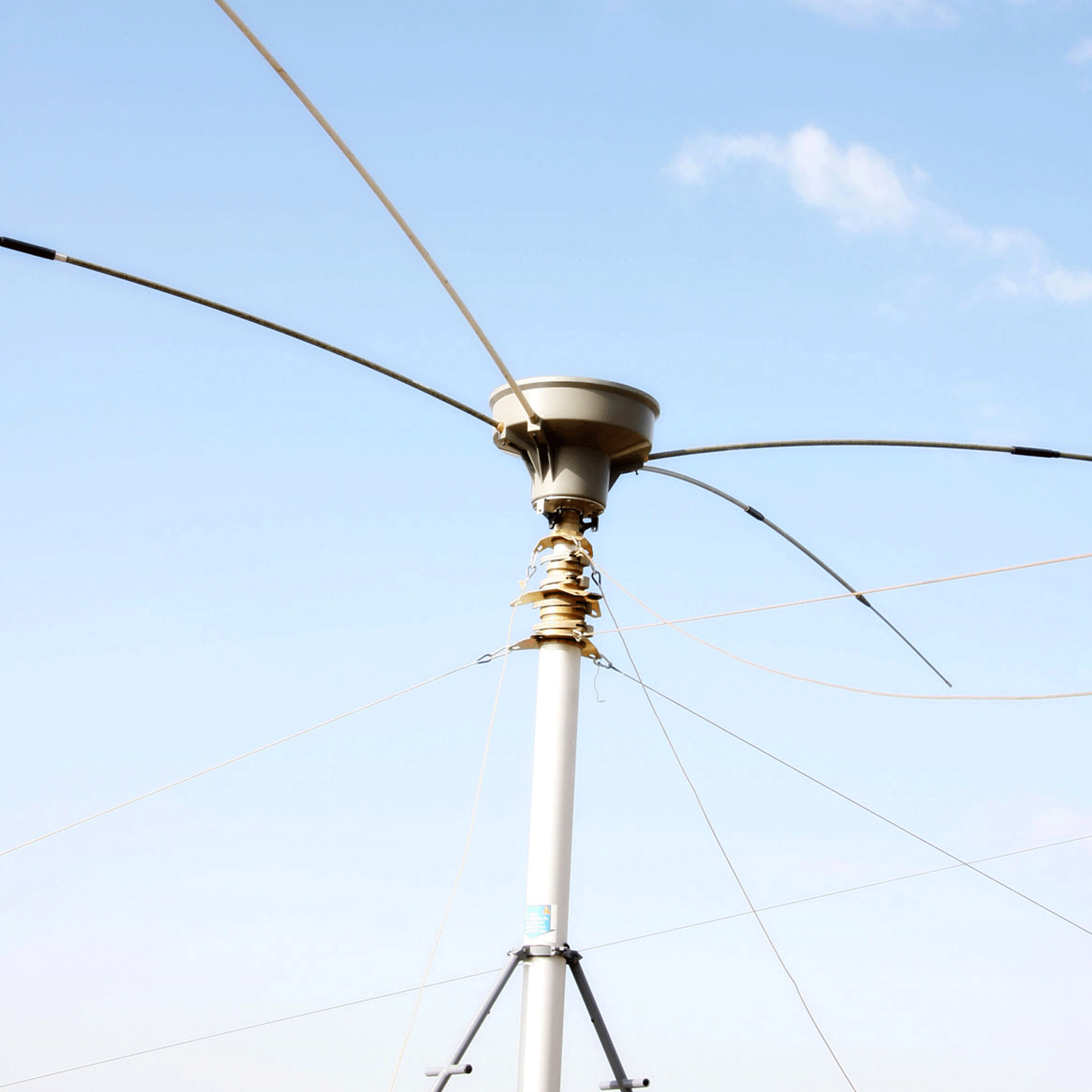 ODA-210/E HF ( Omni-Directional Base Station Antenna )